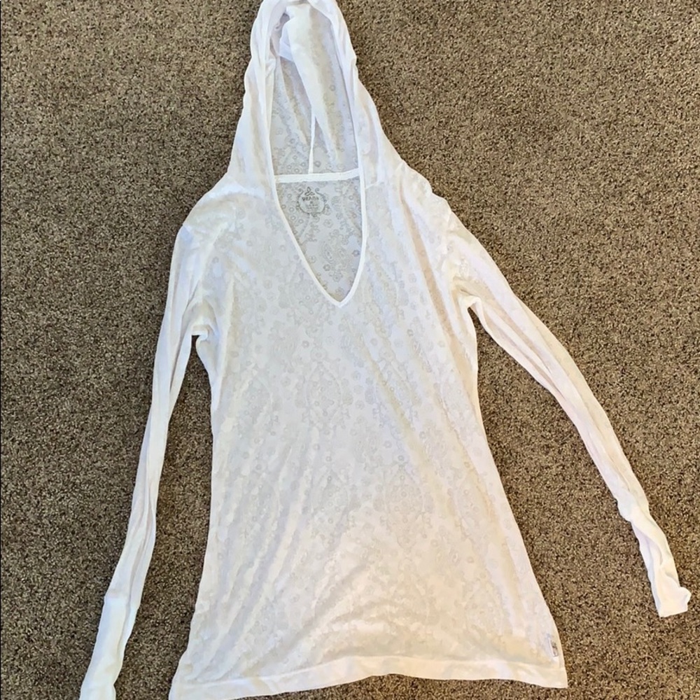 Praha yoga shirt